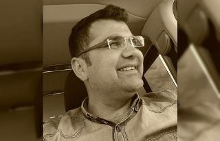 Minibüsle çarpışan motosikletin sürücüsü kurtarılamadı