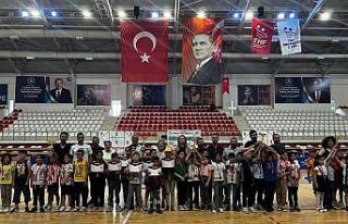 Minikler hem eğlendi hem öğrendi