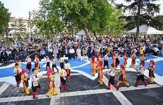 Minikler izleyenleri kendine hayran bıraktı