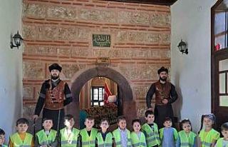 Minikler, Söğüt’ün tarihi mekânlarını gezdi