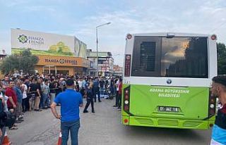 Motosiklet sürücüsünün ölümü kameraya yansıdı