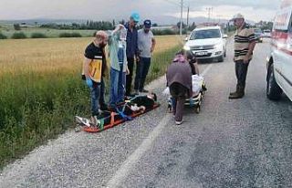 Motosikletler kafa kafaya çarpıştı: 4 yaralı