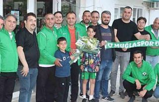 Muğlaspor’a taraftarlarından destek