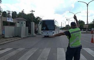 Muş’ta jandarma ekiplerinden bayram denetimi