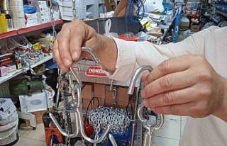 Nalbur esnafı bayram alışverişini son günlere...