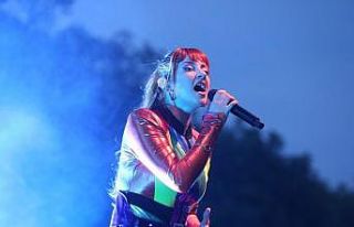 Nilüfer Nova Norda ile coştu