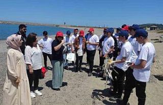 Öğrenciler "Çevremiz Geleceğimiz" dediler