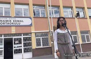 Öğretmen ve öğrenciler Bünyan için çalıp söyledi