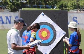 Okçular yaz turnuvasında yarıştı