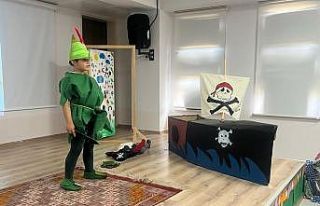 Okudukları kitapları canlandırdılar