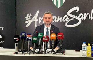Ömer Furkan Banaz: "Burada çırpınmak, bataklıkta...