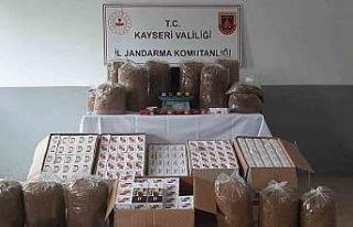 Operasyon düzenlenen evde 64 bin 600 adet boş makaron...