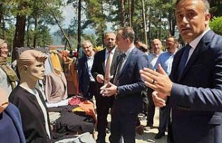 Orhaneli’nde şölen havasında yılsonu sergisi