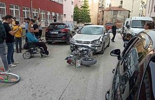 Otomobil ve motosiklet çarpıştı: 1 yaralı