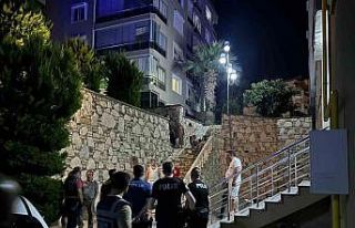 Otopark kavgasında komşusuna baltayla saldırdı