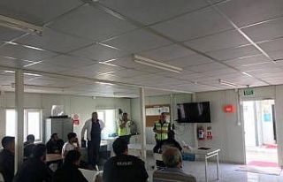 Otoyol inşaatında çalışan şoförlere jandarma’dan...