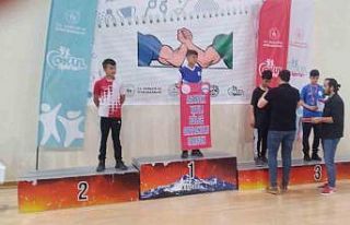 Özalpli öğrenci Türkiye üçüncüsü oldu