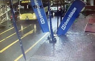 (Özel) Kağıthane’de forklift kazası kamerada