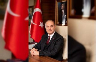 Özlü “Baba rehberdir”