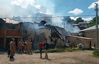 Pazaryolu’nda yangın paniği