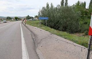 Pınarbaşı halkı: "Yollar delik deşik, kaldırımlar...