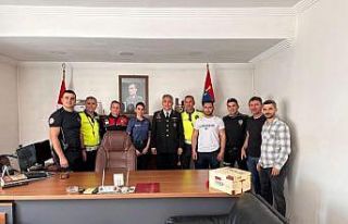 Polislerden jandarmaya anlamlı ziyaret