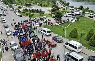 Ragbi takımlarından kortej yürüyüşü