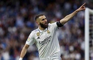 Real Madrid, Benzema’nın takımdan ayrılacağını...