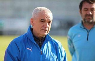 Rıza Çalımbay: “Sıkıntılı sezon oldu”