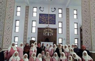 Roman kadınlardan hatim cemiyeti