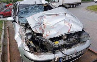 Samsun’da otomobil kamyona çarptı: 1 yaralı