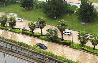 Samsun’u yine sel vurdu