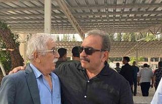 Sanatçı Ümit Besen’in acı günü