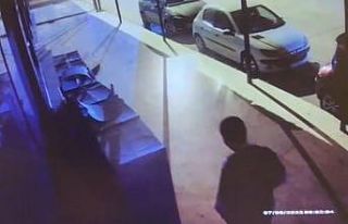 Sandalye hırsızı kamerada