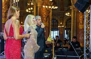 Seda Sayan’dan Bülent Kaya’ya övgü dolu sözler