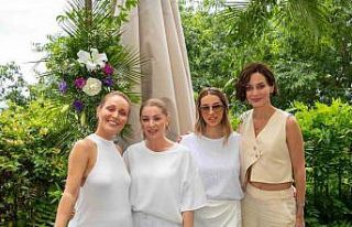 Sedef Avcı yüzü olduğu markanın ürününü tanıttı