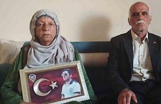 Şehit babasının buruk Babalar Günü