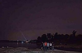 Serinlemek için girdiği gölde boğuldu, arkadaşları...