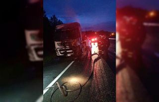 Seyir halindeki tırda korkutan yangın