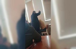 Sınıfta öğrencisini darp eden öğretmen: "Kendi...