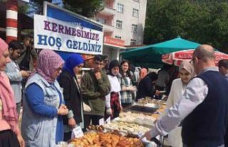 Sinop’ta depremzede çocuklar yararına hayır etkinliği