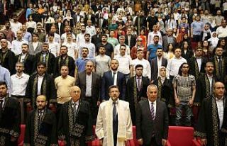 Şırnak Üniversitesi’nde mezuniyet coşkusu