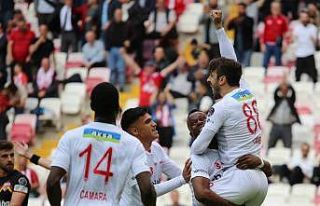 Sivasspor evinde daha başarılı