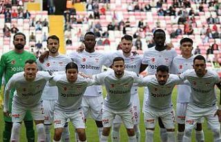 Sivasspor’da 9 futbolcunun sözleşmesi bitti