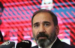 Sivasspor’da Mecnun Otyakmaz tekrar aday oluyor!