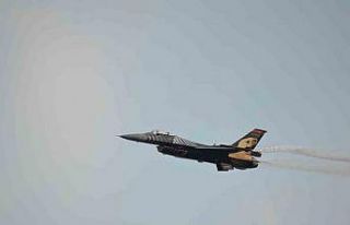 SOLOTÜRK’ten nefes kesen gösteri