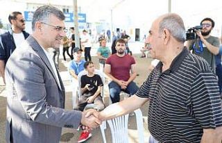 Sultanbeyli’de bayramlaşma kurban alanında yapıldı