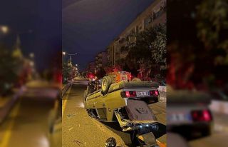 Takla atan araçtan yaralı olarak kurtuldu