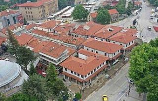 Tarihi Üzüm Pazarında 53 dükkanın restorasyonu...