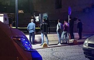 Tartıştığı şahıs tarafından kalbinden bıçaklanarak...